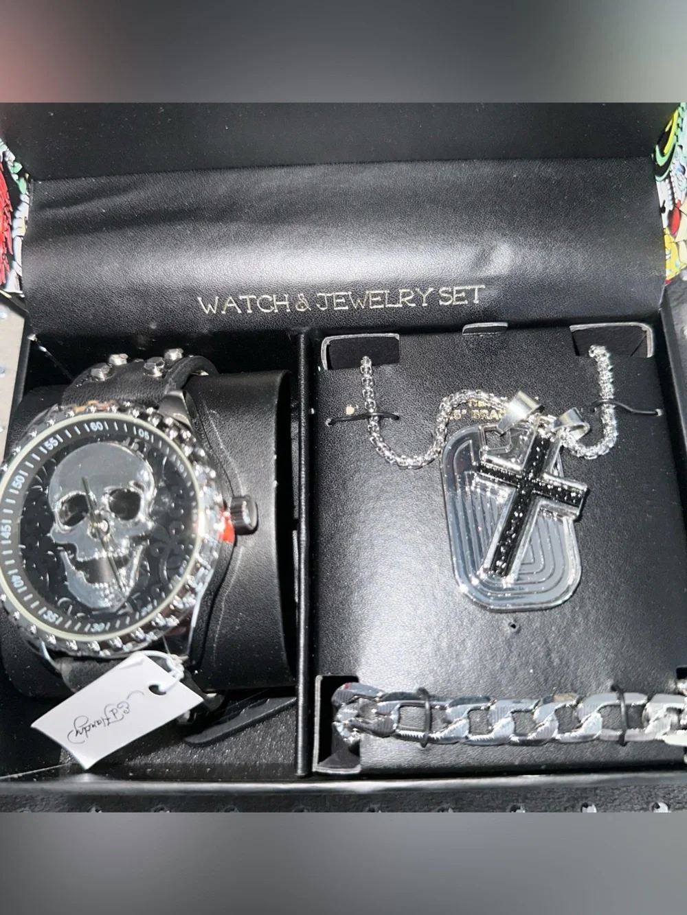 BRAND NEW Ed Hardy Men's watch and jewelry set